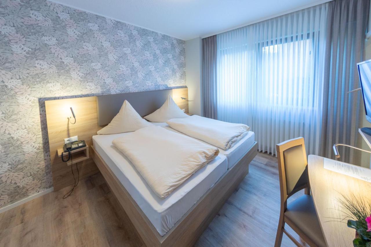 Hotel Zum Kuehlen Grunde Minden  Buitenkant foto